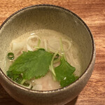 オオクサ - 鶏餃子スープ