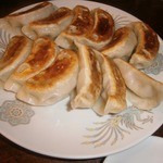 中華家庭料理 雲海 - 餃子315円×2