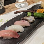 Hanarebaiyamashou - 寿司
