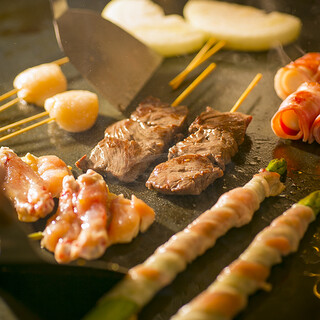 Attractive creative teppan skewers made with fresh ingredients! Assorted platter also ◎