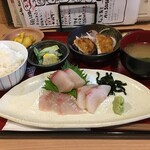 シマネヤ - お造り定食
