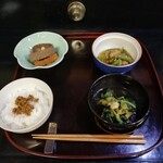 奈るみ庵 - 蕎麦セットの副菜。