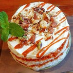 つばめ氷菓店 - 塩キャラメルナッツマスカルポーネ