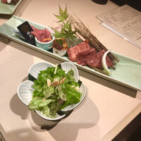 牛刺しと焼肉 仔虎 クリスロード店 - 