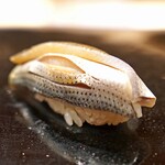 日本橋蛎殻町 すぎた - こはだ