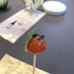 プレゼンテ スギ - トップに自家製の竹炭を乗せて