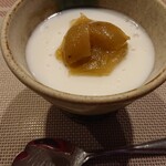 ユーリカ - 酒粕風味のゼリー梅酒の梅添え