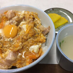 西陣 鳥岩楼 - 親子丼、スープ、香物