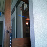 カトマンズカフェ - 入り口の扉