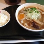 まるぎん商店 - あごそば