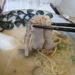 麪家ひばり - 麪家ひばり・白湯ラーメン チャーシュー(2012.05)