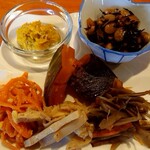 栄夏 - ランチのおばんざい盛り合わせ