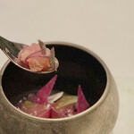 Grand rocher - アミューズ　鰤大根