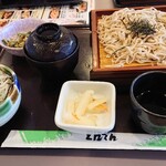 和食レストランとんでん - ランチ　選べるミニ丼・北海道そば