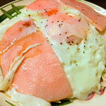 有限会社桝屋酒店   - ハムエッグ
