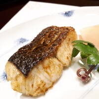 新宿割烹 中嶋 - ⚫焼物「スズキのバター醤油」 