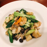 中華ビストロうちだ - 海鮮と季節野菜の青さ炒め