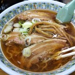 醤油亭 - 豚バラ麺