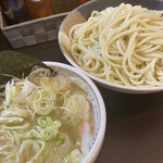 麺と餃子の工房 麺屋食堂 - 塩つけ麺+中盛り+薬味ねぎ ¥850+50+50