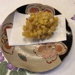 旬菜 おぐら家 - とうもろこしかき揚げ