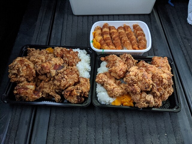 デカ唐揚げは ニンニクまいう By 堀井茂好 キッチン バスストップ Busstop 三郷 弁当 食べログ