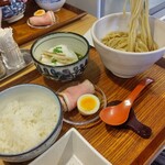 中華そば麦右衛門 - 