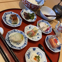 豆富料理と吟醸せいろ蒸し 八かく庵 大阪ステーションシティ店 - 