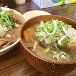 ホルモン食堂 鷹島 - ホルモン豚汁定食 アップ