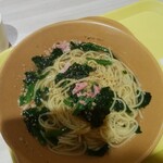 ラ・パルメ - ベーコンほうれん草　麺ちょっと多め