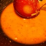 会津ラーメン 和 - 豆板醤追加したスープ、この後完汁