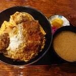 万里食堂 - 2020年6月　かつ丼　800円