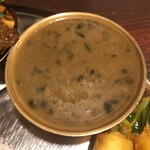 ダルバート食堂 - ダル(豆のスープ)