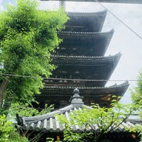 イル ギオットーネ 京都本店 - 店内から見上げる五重塔