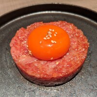 うし松 - ユッケ