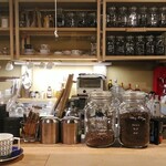 長尾と珈琲 - カウンター席からパチリ　6/14