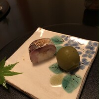 馳走 きむら - 酢飯の良さで鯵、究極の梅煮