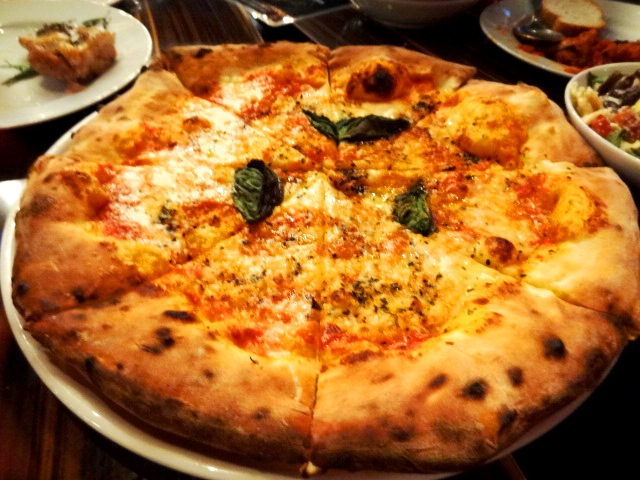 パーティーラウンジシシリア（山形）- おしゃれバーでイタリアンとドリンクを堪能