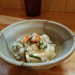 ぶつをのうどん - サービスの豆腐