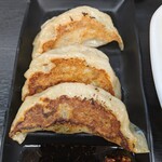 肉あんかけチャーハン 炒王 - 【2020/6】焼き餃子3個