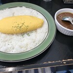 クロック - チーズオムレツカレー　980円