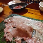 肉寿司 - 