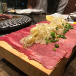 神戸牛焼肉&生タン料理 舌賛 - 