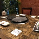 神戸牛焼肉&生タン料理 舌賛 - 