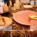 セシュエット - フランスン伝統菓子ミルリトンは3種類のクリーム入り、素朴なはちみつケーキなども