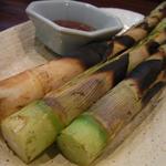 興 - 「北海道産　姫竹焼」：孟宗竹よりすっきりと甘く、蒼い香り。外皮の燻された香りとのコントラストも格別♪