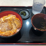 名代 富士そば - かつ丼500円