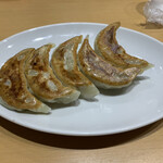 元祖ニュータンタンメン本舗 - ギョーザ