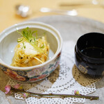 トゥ・ラ・ジョア - 