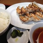 中華食堂 一番館 - W餃子定食500円