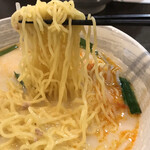 陳餃子亭 - 麺リフト